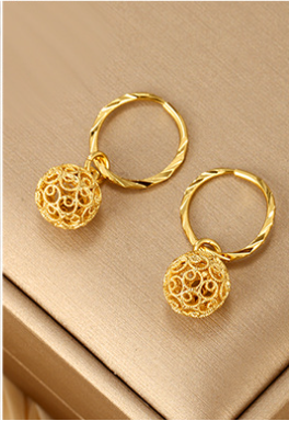 Fashionable fairy tassel, star butterfly, love earrings, female gold, niche design, and earrings